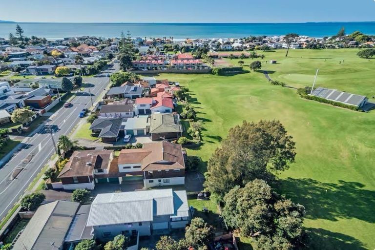 Photo of property in 44 Golf Road, Mount Maunganui, 3116