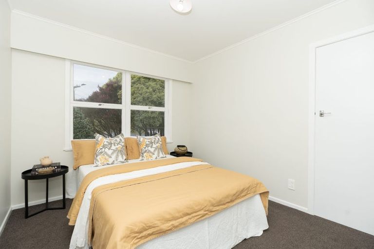 Photo of property in 1 Jennifer Place, Chartwell, Hamilton, 3210