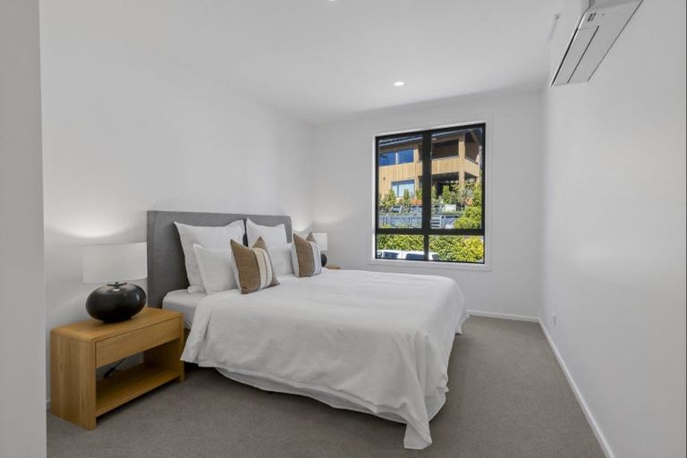 Photo of property in 11 William Rees Place, Kawarau Falls, Queenstown, 9300