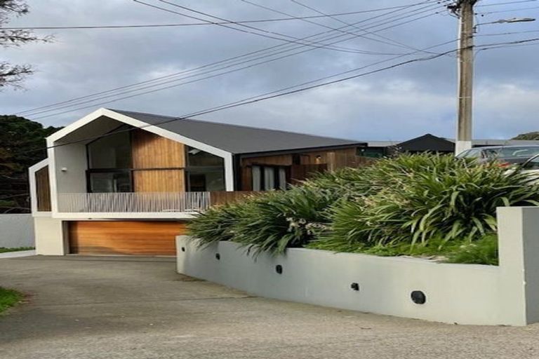 Photo of property in 149 Wadestown Road, Wadestown, Wellington, 6012