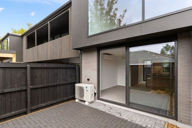 Photo of property in 1/7 Grove Road, Papakura, 2110