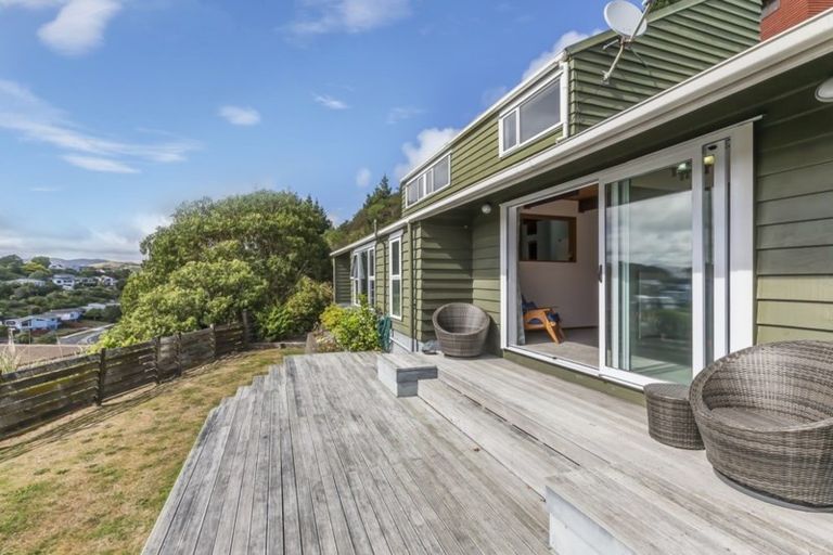 Photo of property in 23 The Anchorage, Whitby, Porirua, 5024