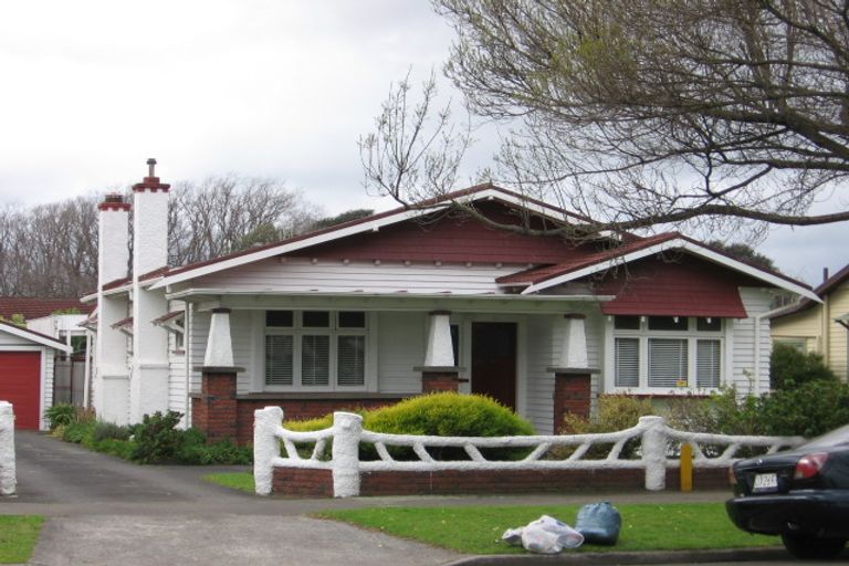 Photo of property in 5 Milverton Avenue, Hokowhitu, Palmerston North, 4410