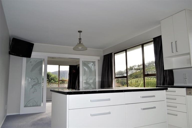 Photo of property in 136 Curtis Street, Northland, Wellington, 6012