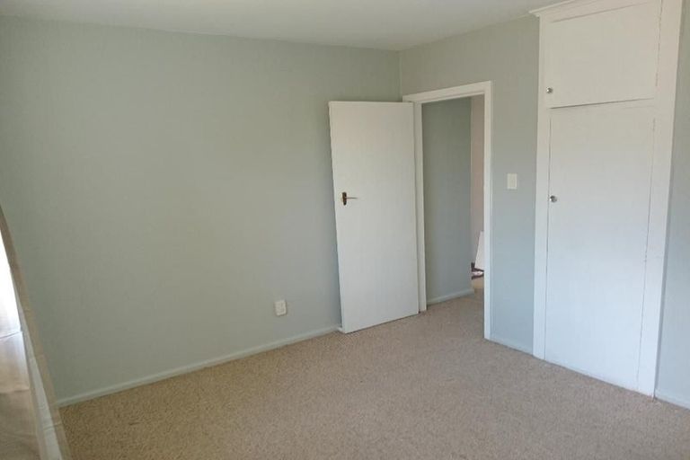 Photo of property in 2/15 Harakeke Street, Riccarton, Christchurch, 8011