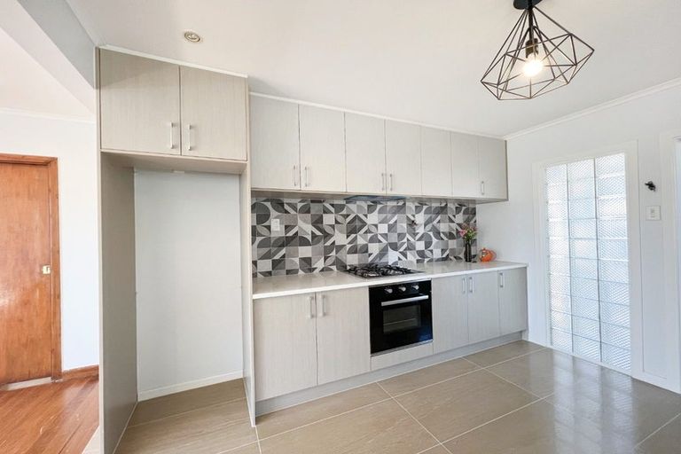 Photo of property in 1/34 Miro Street, New Lynn, Auckland, 0600