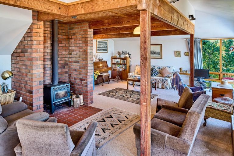 Photo of property in 21 Wellington Road, Paekakariki, 5034