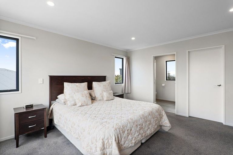 Photo of property in 28 William Dawson Crescent, Wigram, Christchurch, 8025