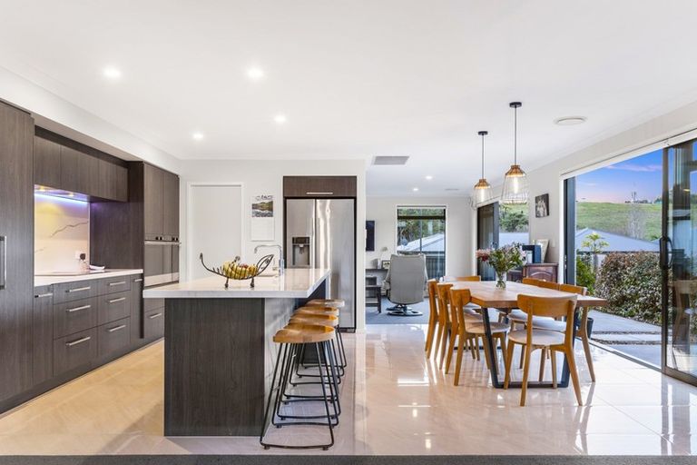 Photo of property in 8 Glenpark Crescent, Bethlehem, Tauranga, 3110