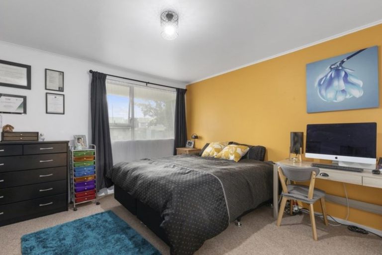 Photo of property in 3/17 Kowhai Street, Naenae, Lower Hutt, 5011