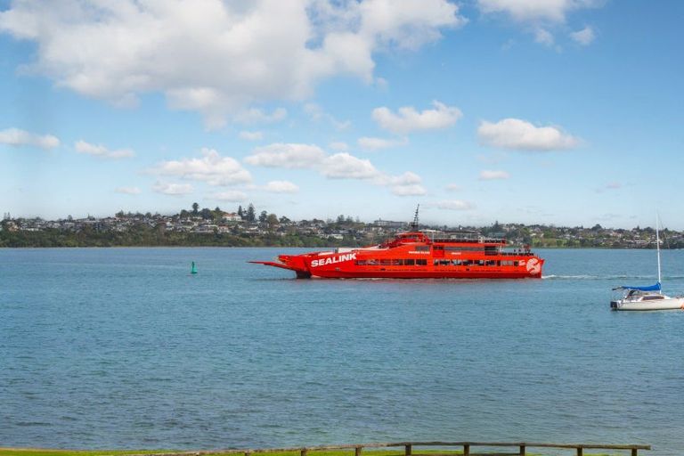 Photo of property in 55 The Parade, Bucklands Beach, Auckland, 2012