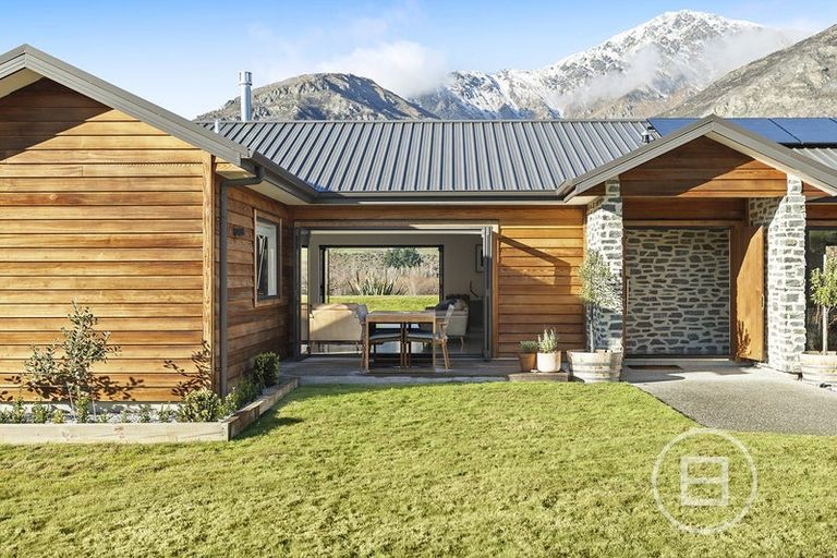 Photo of property in 50 Judge And Jury Drive, Lake Hayes, Queenstown, 9304