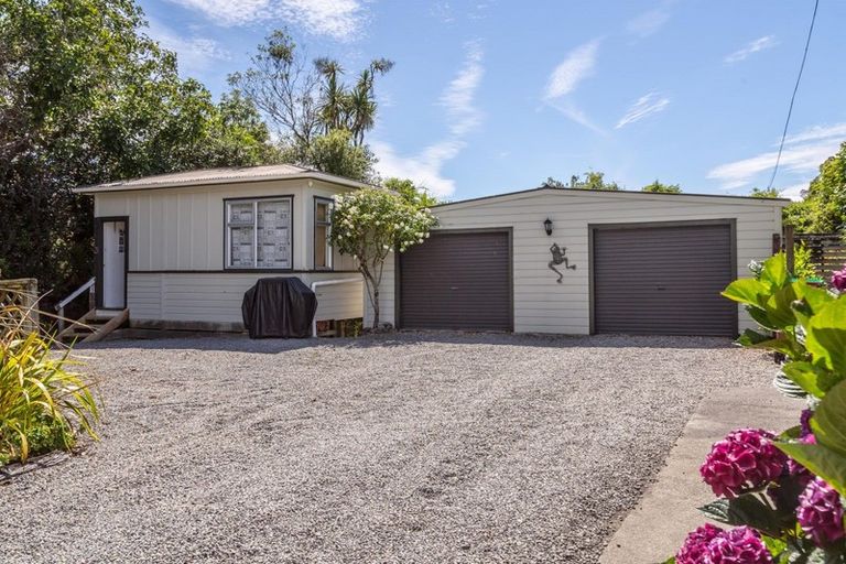 Photo of property in 30 West Street, Greytown, 5712