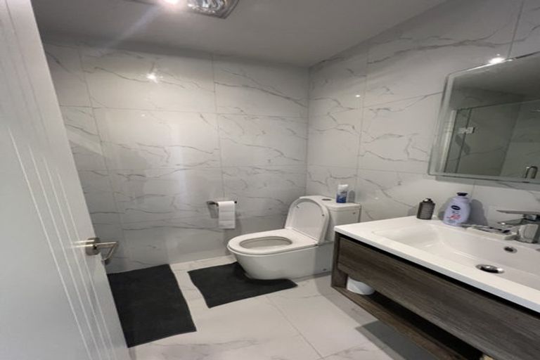 Photo of property in 1c Deering Place, Papatoetoe, Auckland, 2025