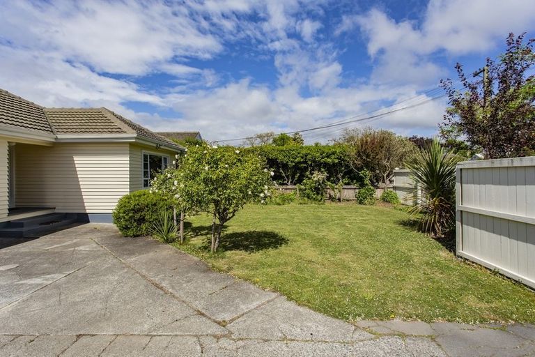 Photo of property in 238 Weston Road, Mairehau, Christchurch, 8052