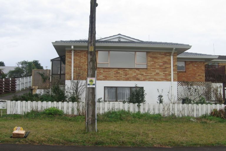 Photo of property in 2/9 Nelson Street, Papakura, 2110