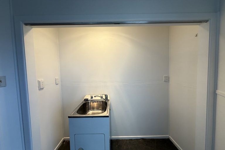 Photo of property in 33 Kettle Avenue, Awapuni, Palmerston North, 4412