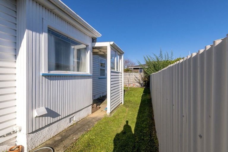 Photo of property in 5 Eton Place, Levin, 5510