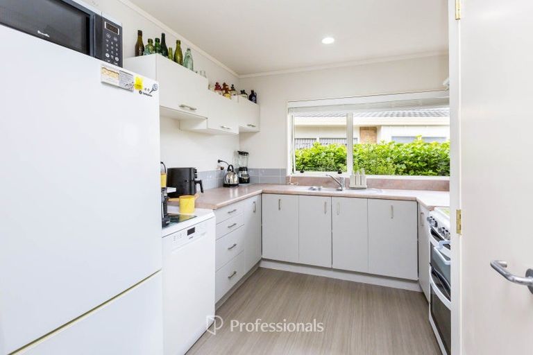 Photo of property in Kowhai Court, 16/17 John Street, Trentham, Upper Hutt, 5018
