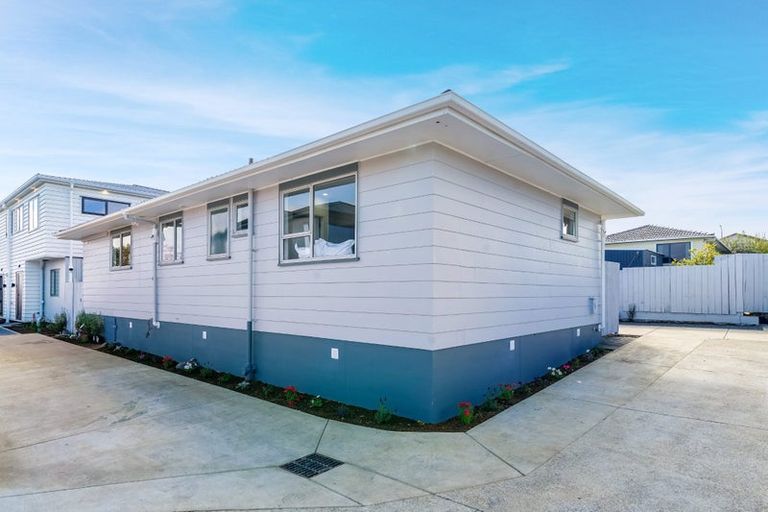 Photo of property in 7 Gambare Place, Wattle Downs, Auckland, 2103