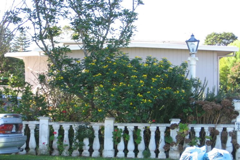 Photo of property in 7/19 Milton Road, Orewa, 0931