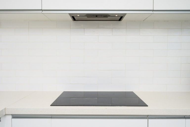 Photo of property in 10 Gladys Place, Kelvin Grove, Palmerston North, 4414