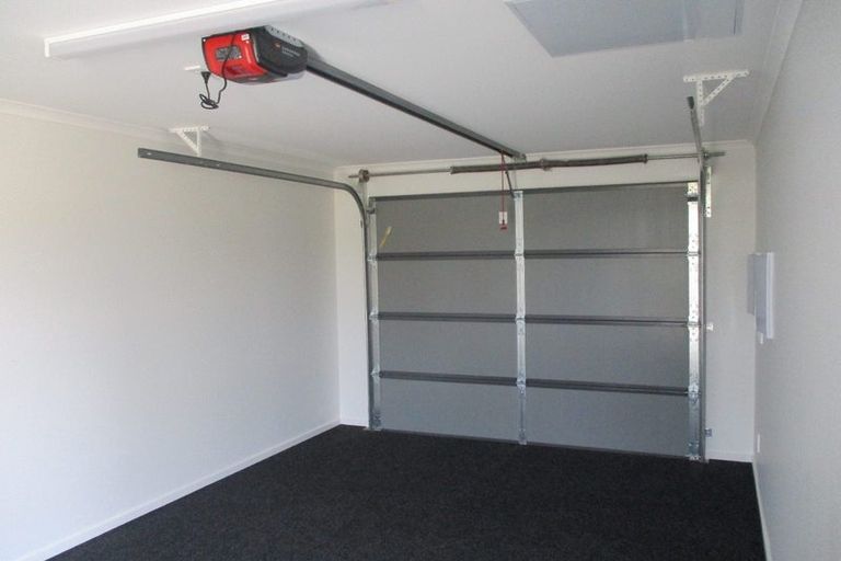 Photo of property in 83 Hinemoa Street, Levin, 5510
