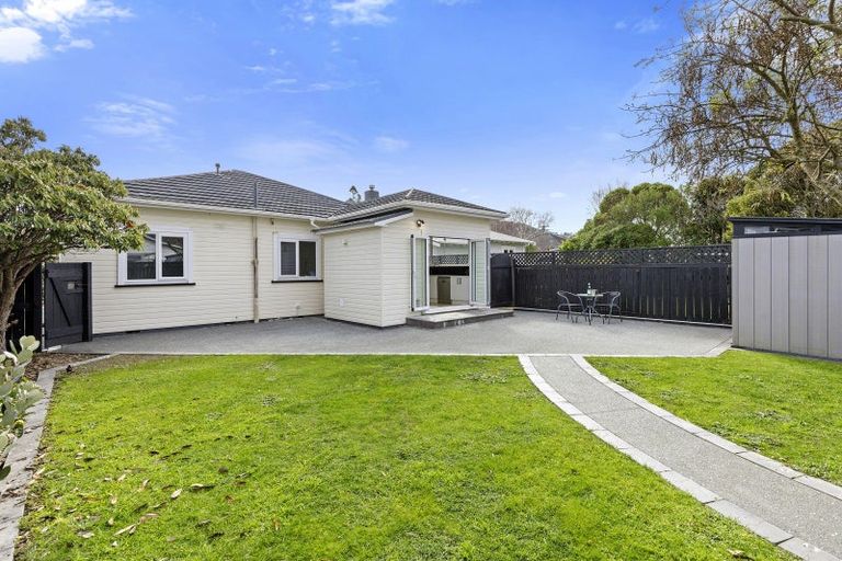 Photo of property in 10 Byron Street, Petone, Lower Hutt, 5012