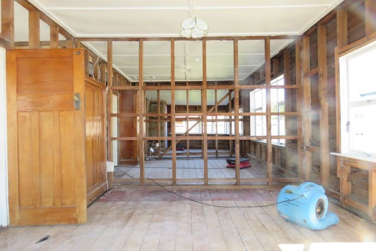 Photo of property in 2 Salisbury Street, Westport, 7825