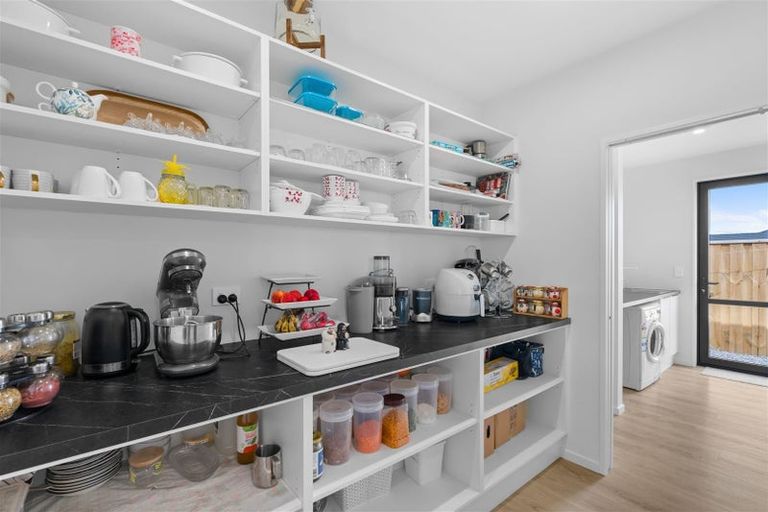 Photo of property in 8 Coach Way, Rolleston, 7614