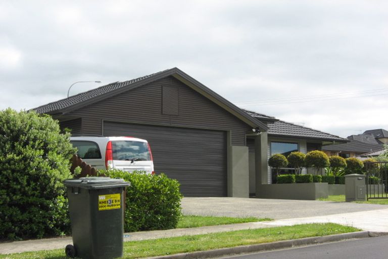 Photo of property in 1 Max Short Drive, Pukekohe, 2120