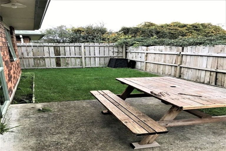 Photo of property in 1b Lagoon Place, Poike, Tauranga, 3112