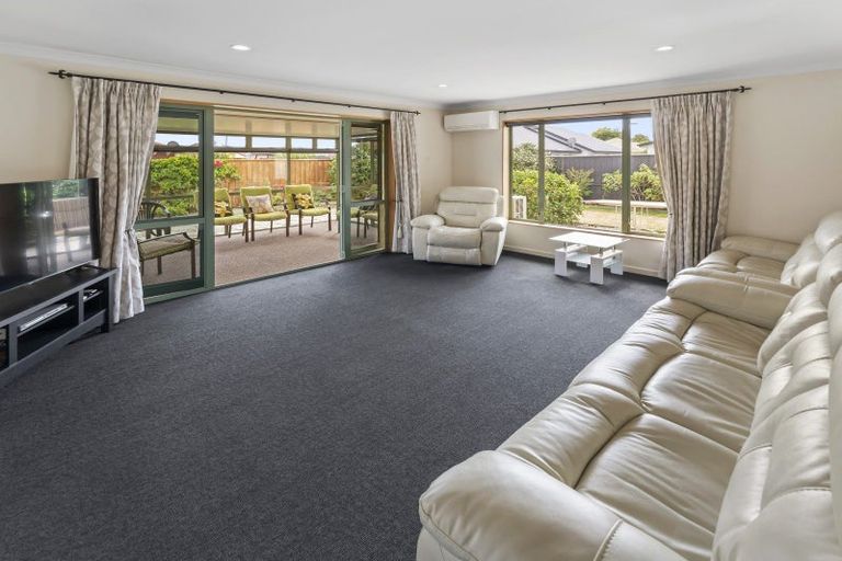 Photo of property in 22 Kendall View, Stoke, Nelson, 7011