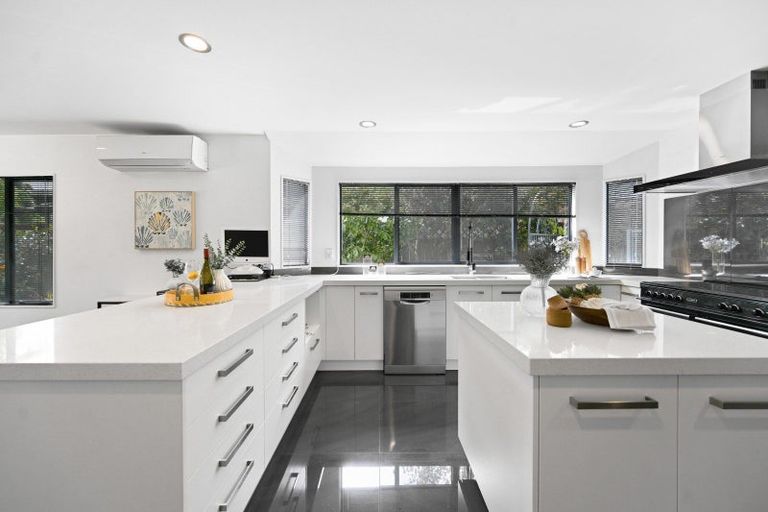 Photo of property in 19 Montrose Crescent, Huntington, Hamilton, 3210