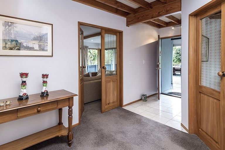 Photo of property in 17 Stevenson Way, Cockle Bay, Auckland, 2014