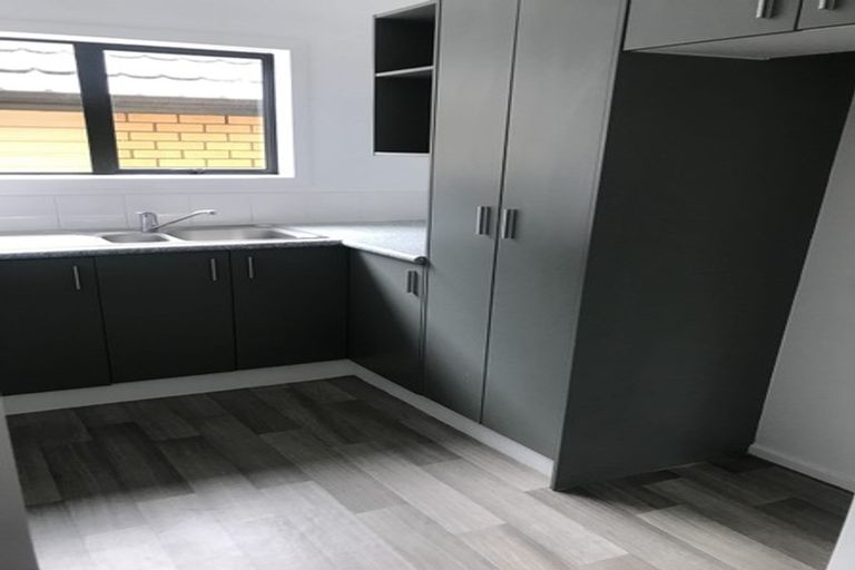 Photo of property in St Claire Village, 141/172 Mcleod Road, Te Atatu South, Auckland, 0610