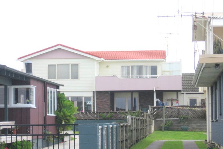 Photo of property in 4/186 Marine Parade, Mount Maunganui, 3116
