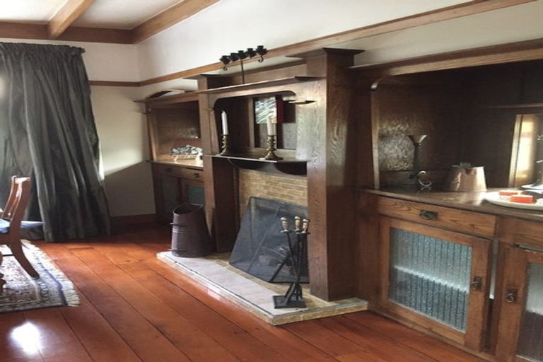 Photo of property in 8 Dundas Street, Seatoun, Wellington, 6022