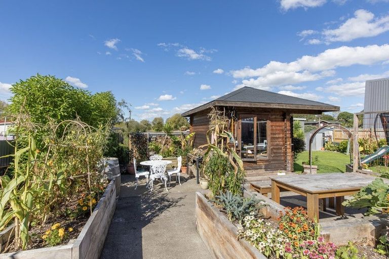 Photo of property in 34 Watts Street, Waipawa, 4210