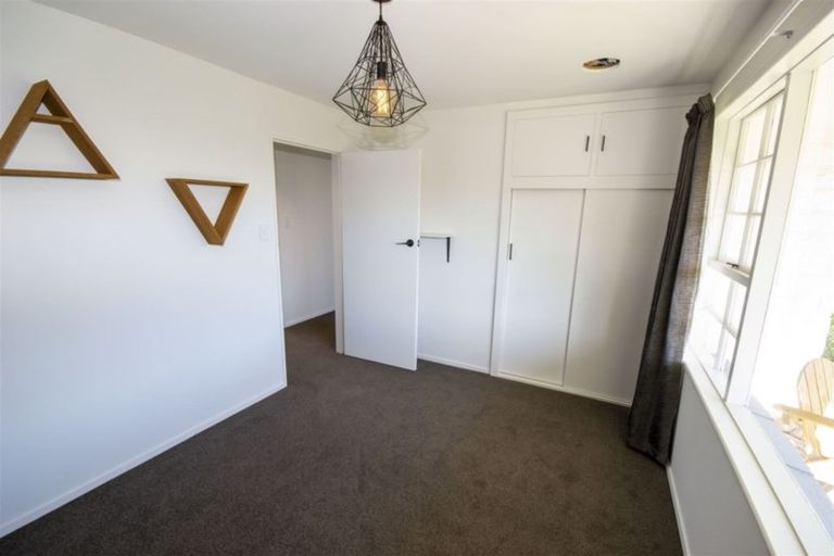 Photo of property in 8 Gibbs Drive, Woodend, 7610