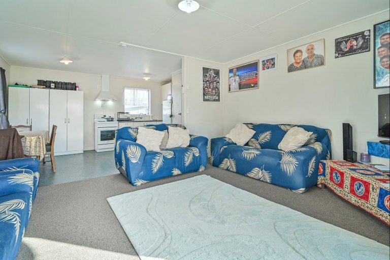 Photo of property in 329a Flaxmere Avenue, Flaxmere, Hastings, 4120