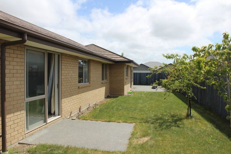 Photo of property in 16 Newman Road, Rolleston, 7614