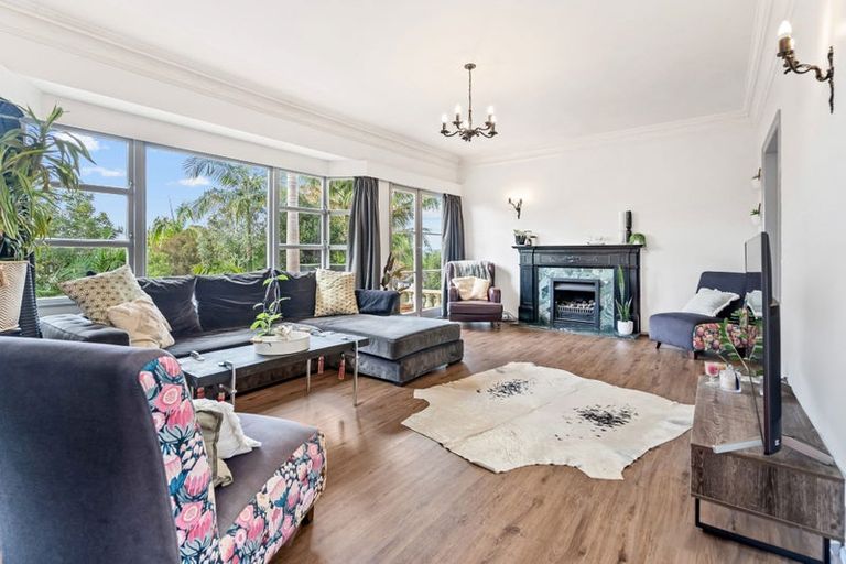 Photo of property in 1 Ranfurly Place, Te Kamo, Whangarei, 0112