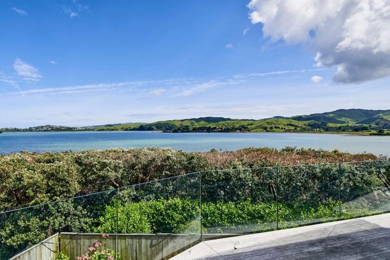 Photo of property in 41 The Masthead, Whitby, Porirua, 5024