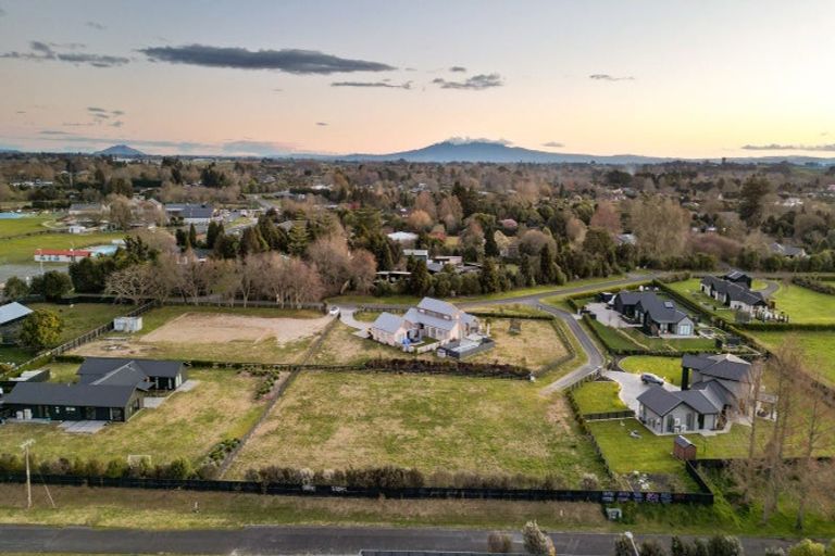 Photo of property in 14 Koppens Road, Tamahere, Hamilton, 3283