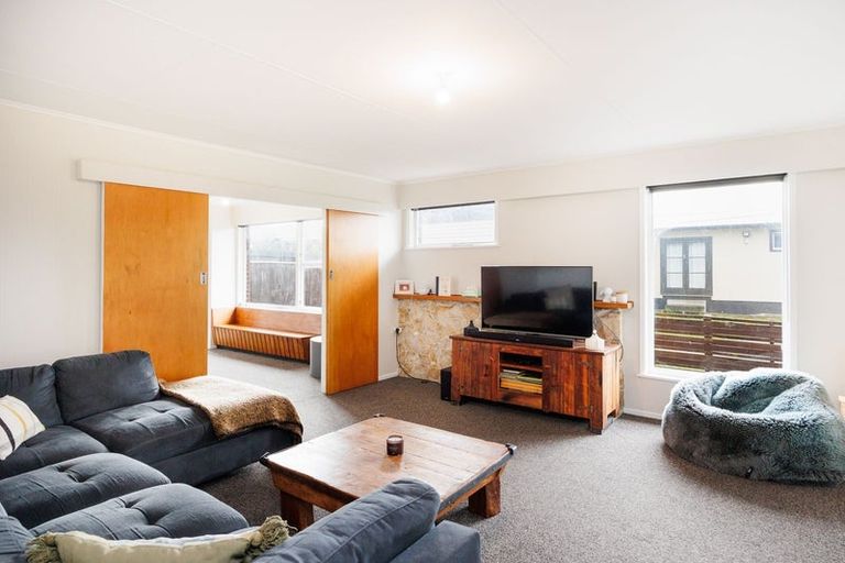 Photo of property in 98 Lethbridge Street, Feilding, 4702