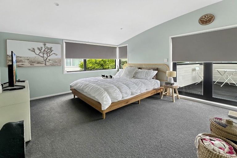 Photo of property in 124a Calliope Road, Stanley Point, Auckland, 0624