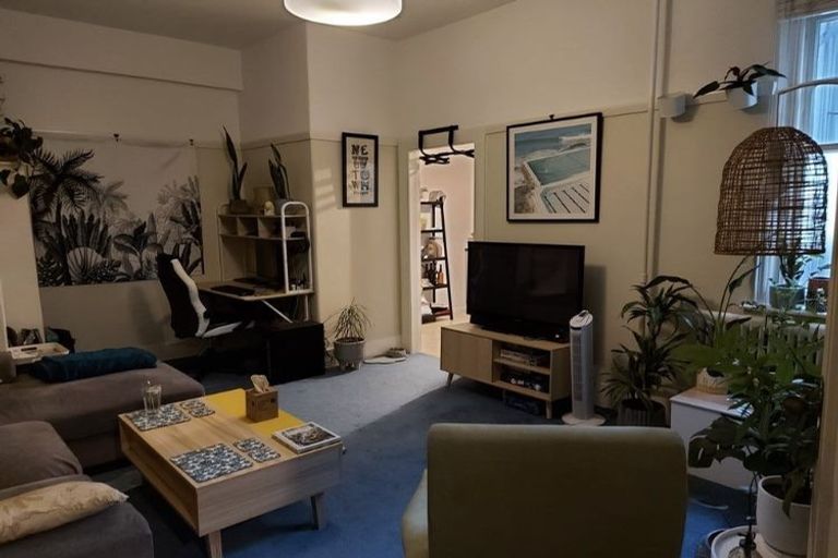 Photo of property in Blythswood Flats, 3f7 Aro Street, Aro Valley, Wellington, 6021