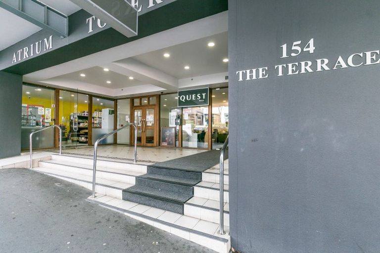 Photo of property in Atrium Towers, 1h/154 The Terrace, Wellington Central, Wellington, 6011