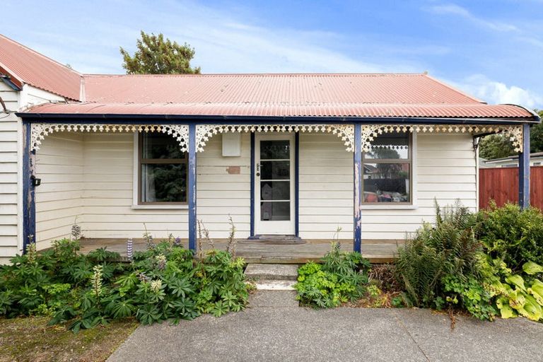 Photo of property in 12 Riwai Street, Templeton, Christchurch, 8042